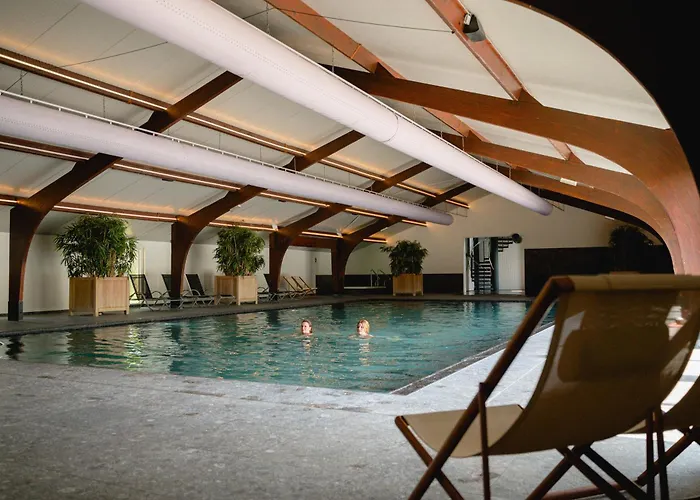 Glamping Winterswijk ラグジュアリーテント *